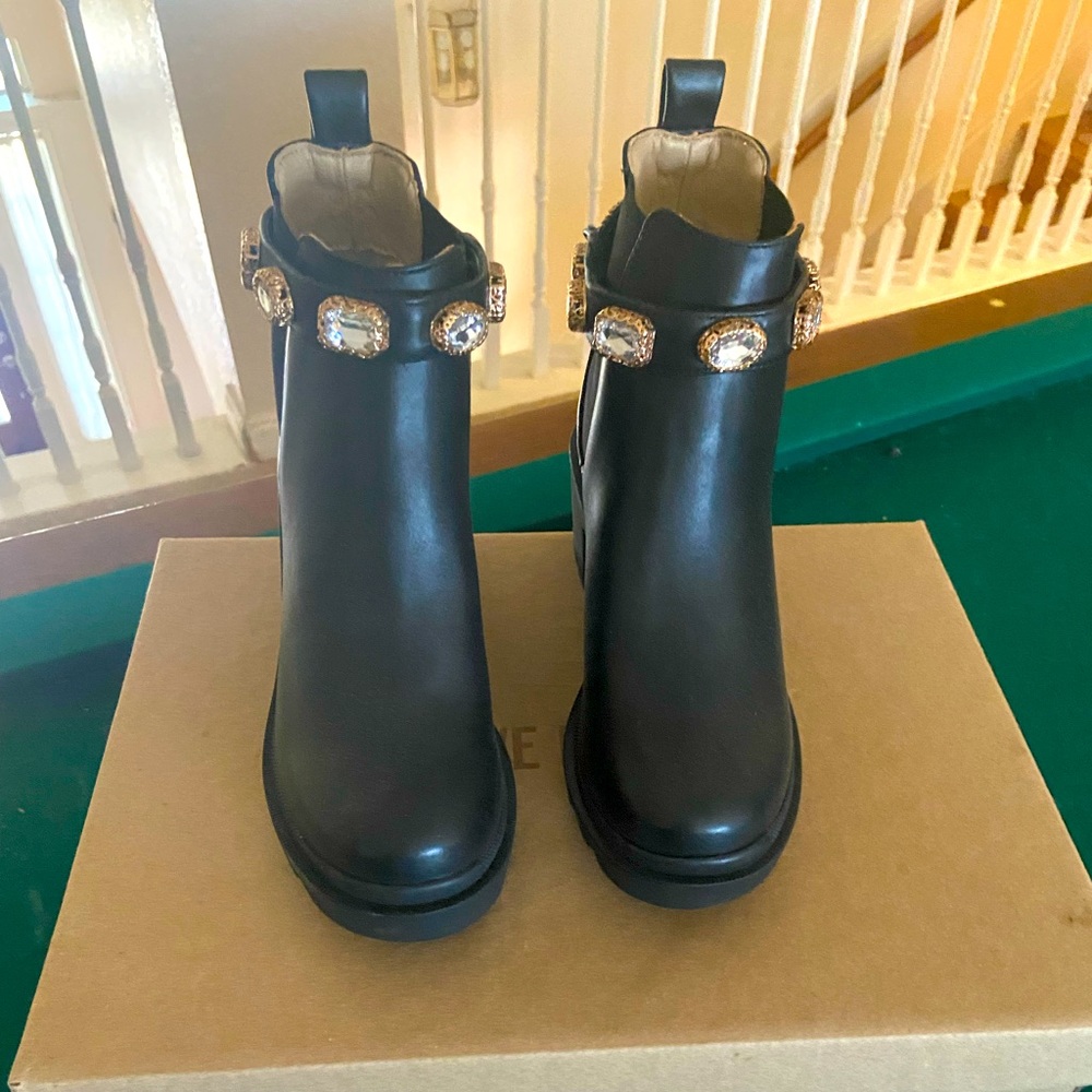 STEVE MADDEN Amulet Black Boots